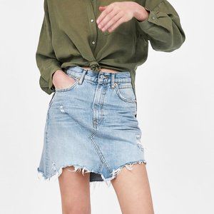 ✨2/$15✨ Zara Denim Mini Skirt Distressed
